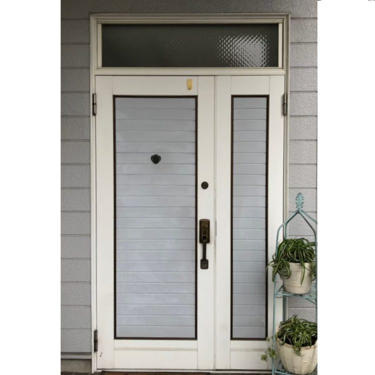 採風・採光のできる玄関ドアに交換したい 窓工房テラムラ